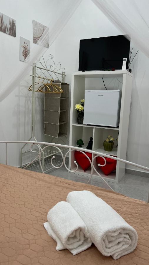 Faro'S Room 巴里 外观 照片
